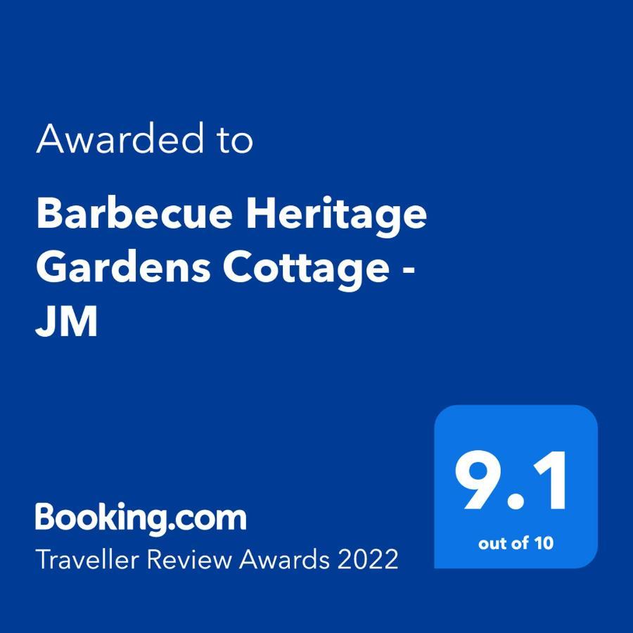 Barbecue Heritage Gardens Cottage - Jm Newcastle Екстериор снимка